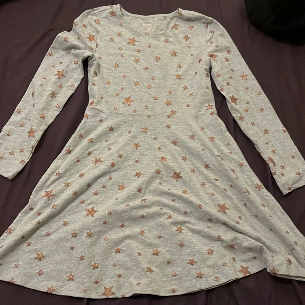 Girls dress